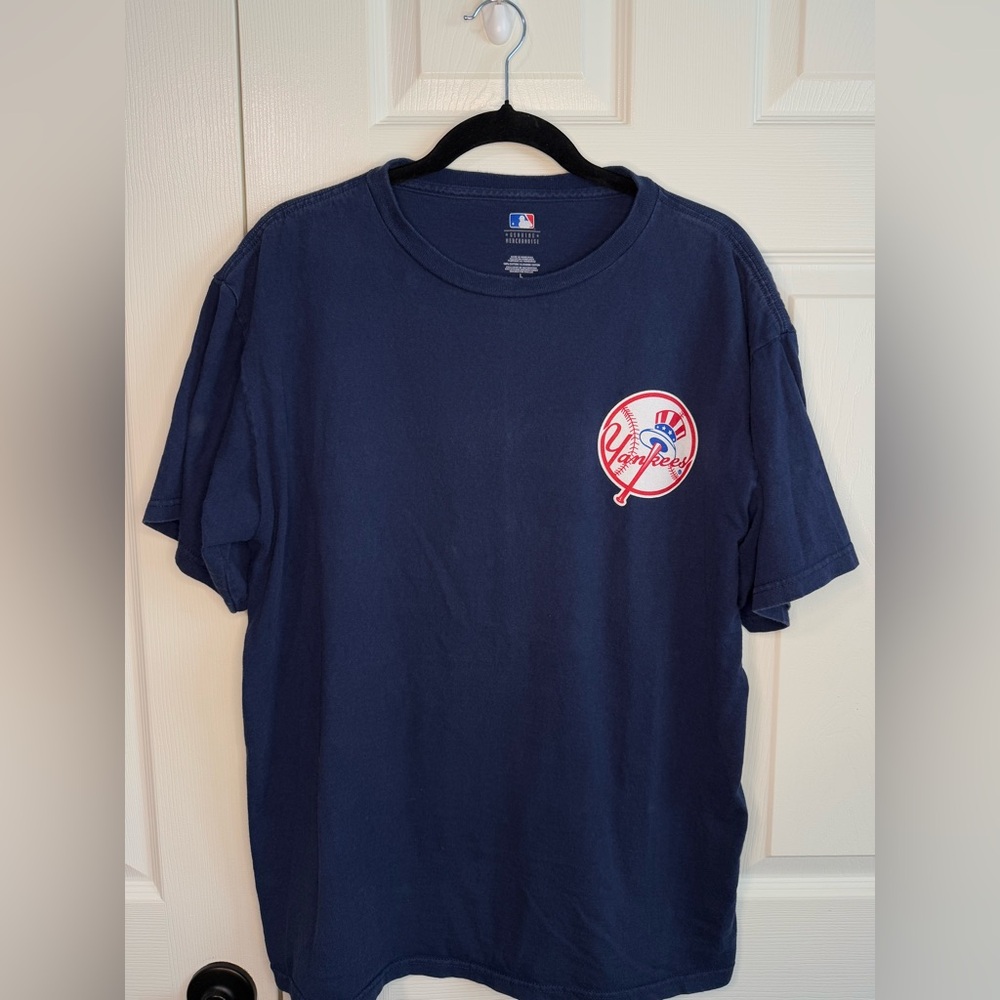 New York Yankees Navy Blue T-Shirt